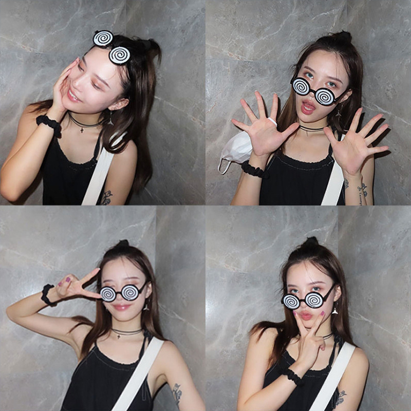 แว่นตาคอสเพลย์ลายเวอร์ติโก แว่ - Cosplay Prop Patterns บทวิจารณ์และราคา